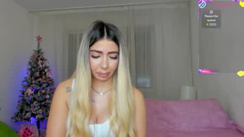 LucyJelly online show from December 17, 5:52 pm