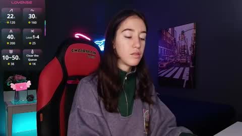 Bella online show from November 23, 10:13 am