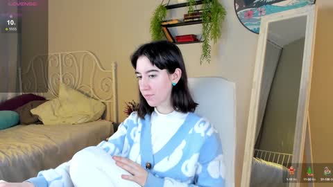 Snapshot of belle_via chatting on January 17, 5:21 am Bella online show from January 17, 5:21 am