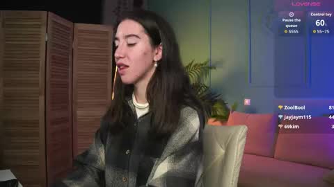 Snapshot of belle_via chatting on October 4, 4:38 pm Bella online show from October 4, 4:38 pm