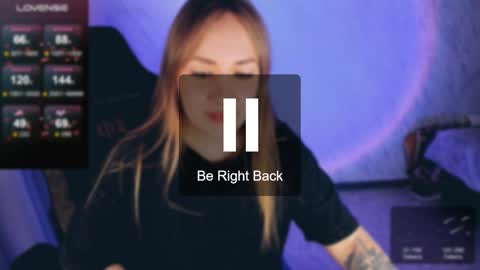 Snapshot of bellezza_ chatting on February 20, 11:10 pm Your Annabelle Wolf online show from February 20, 11:10 pm