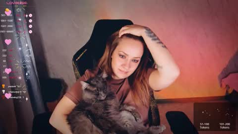 Snapshot of bellezza_ chatting on October 6, 7:10 pm Your Annabelle Wolf online show from October 6, 7:10 pm