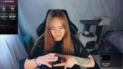Snapshot of bellezza_ chatting on January 15, 11:32 am Your Annabelle Wolf online show from January 15, 11:32 am