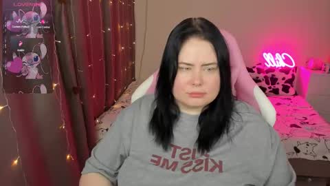 LinaBoo online show from February 7, 6:16 am