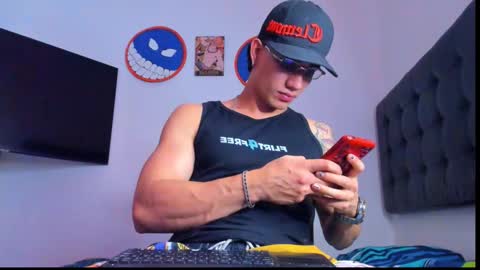 benjamin_calloway online show from December 18, 5:04 am