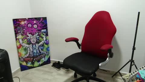 benjamin_isaac online show from April 27, 11:52 am