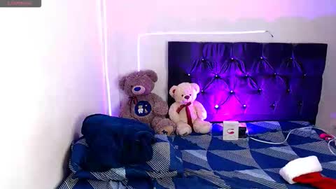 Benji Hoter online show from December 2, 10:41 pm