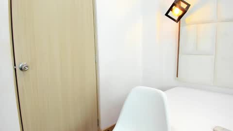 Snapshot of bennett_alejoo chatting on September 17, 5:16 pm bennett_alejoo online show from September 17, 5:16 pm