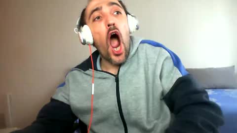 bentish online show from February 19, 12:55 pm