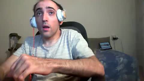 bentish online show from November 8, 2:42 pm