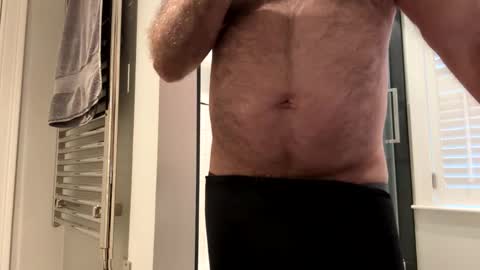 benz10001 online show from February 18, 12:38 pm