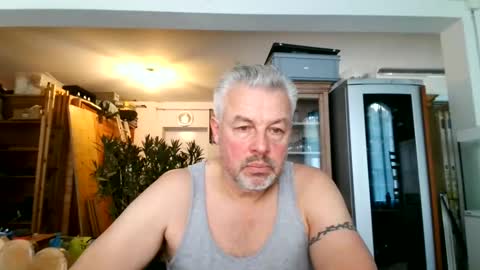 Martin online show from December 2, 12:02 pm