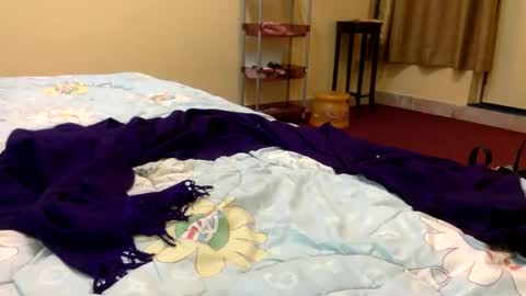 Snapshot of bermudatriangle12 chatting on October 8, 4:02 pm tixxie online show from October 8, 4:02 pm