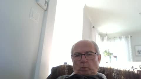 bernard1102 online show from February 1, 4:15 pm