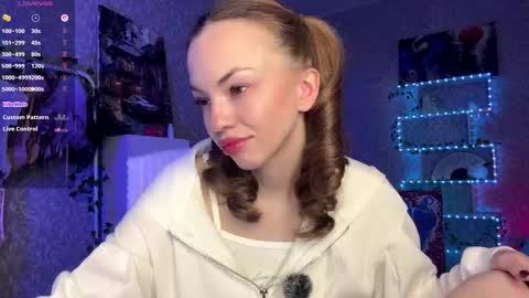 Sofia online show from November 12, 5:21 am