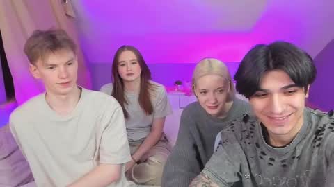 Danny and Kira online show from March 11, 2:51 pm