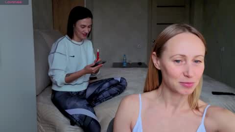 Hellen and Natali online show from April 19, 2:56 am