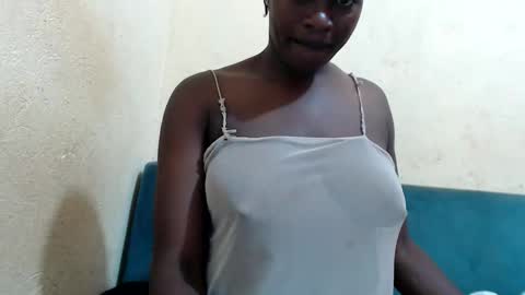 Betina online show from November 29, 6:21 am