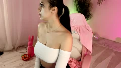 Betty online show from April 11, 3:44 am