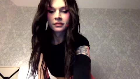 Tina online show from February 26, 5:10 pm