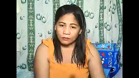 Snapshot of betty_83 chatting on January 23, 7:54 am betty_83 online show from January 23, 7:54 am
