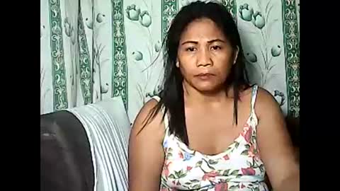 Snapshot of betty_83 chatting on February 28, 3:26 pm betty_83 online show from February 28, 3:26 pm