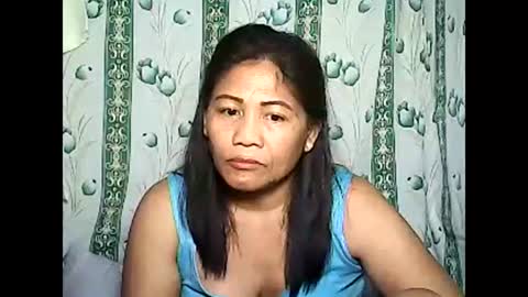 Snapshot of betty_83 chatting on January 20, 2:46 pm betty_83 online show from January 20, 2:46 pm