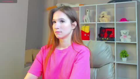 Snapshot of betty_nicolsson chatting on September 29, 10:14 am Eva online show from September 29, 10:14 am