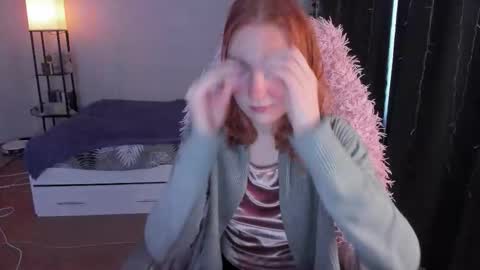 Dory make me happier online show from January 18, 3:26 am