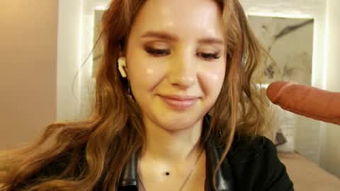 Betty online show from March 9, 11:56 pm