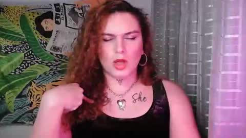 bettytaylor23 online show from November 7, 2:47 am