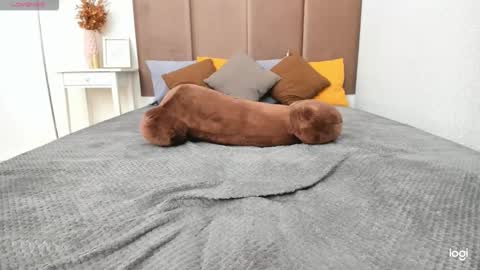 Mila Sweet online show from October 3, 5:27 am