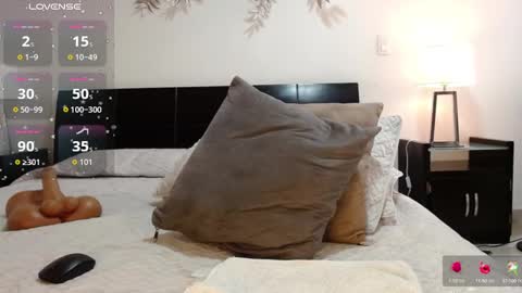 Catalina online show from September 18, 6:45 pm