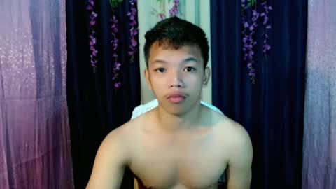 Adrian online show from February 27, 8:42 pm