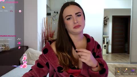   BeyonceDoll       Twitter DollBeyonce    online show from December 5, 2:59 pm