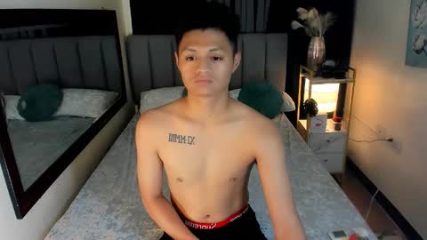 bhillrhey121103 online show from December 14, 9:59 am