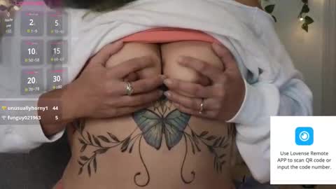 Snapshot of bi_sexualmilf chatting on September 23, 6:58 pm Bi sexualmilf Fansly online show from September 23, 6:58 pm