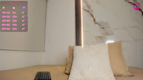 bianca_onyx online show from November 22, 1:59 am