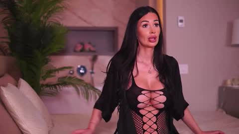 Bianca online show from March 6, 2:38 pm