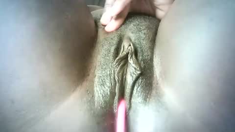 pretty online show from February 20, 9:33 am