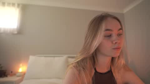 Bibi online show from December 19, 2:29 am