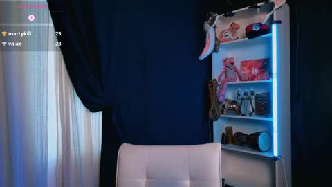 Snapshot of bibi_iva chatting on March 8, 1:03 pm bibi_iva online show from March 8, 1:03 pm