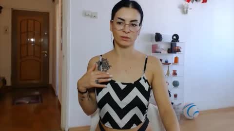 Snapshot of bibitina chatting on September 24, 8:43 am innasugarwild online show from September 24, 8:43 am