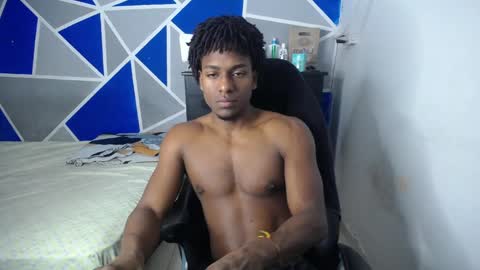 big_black11 online show from October 28, 11:11 am