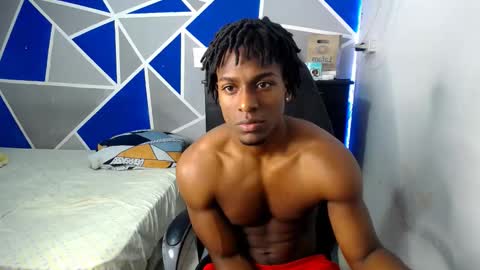 Snapshot of big_black11 chatting on October 6, 5:36 am big_black11 online show from October 6, 5:36 am