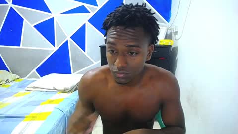 Snapshot of big_black11 chatting on February 4, 11:16 am big_black11 online show from February 4, 11:16 am