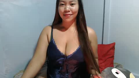 Snapshot of big_buttasian chatting on January 25, 12:38 am Grace - online show from January 25, 12:38 am