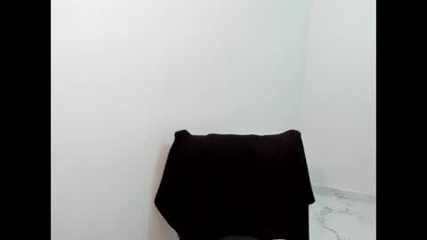 emilia online show from February 27, 2:26 am