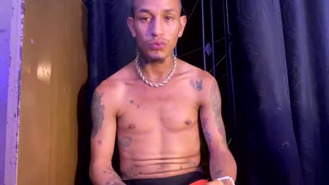 Stiven Leon online show from January 10, 7:04 am