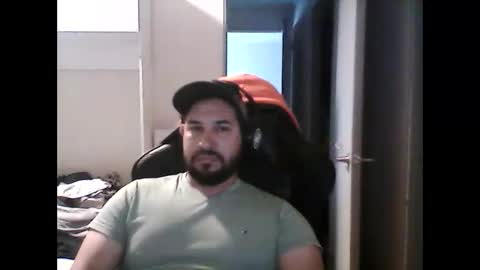 Snapshot of big_latin_boy_full_cum chatting on September 23, 6:14 pm latinBoyHuge online show from September 23, 6:14 pm